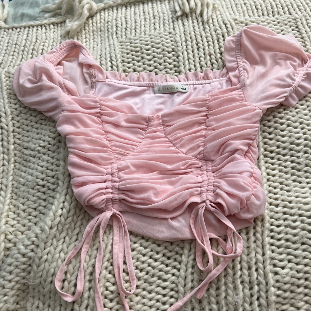 Cute Ruffle Baby Pink Top, brand is O. Vianca, size small